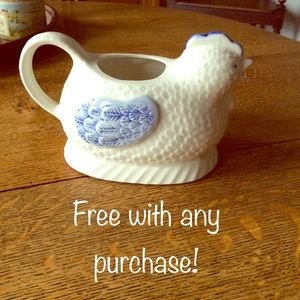 Free ceramic sauce boat with purchase